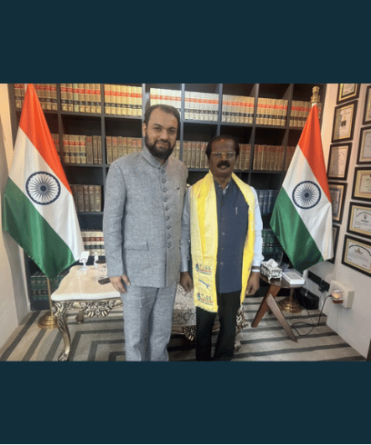 Shri T. Archunan, IRSE with Dr. Karan Garg during a TLGS interaction